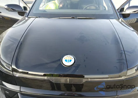 2023 Fisker Ocean One z USA, uszkodzony, nr VIN VCF1ZBU22PG004957